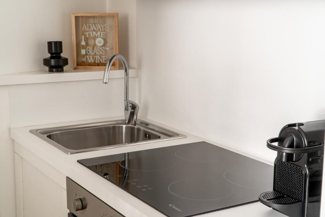 Brera Charming Apartments R&R Milan Bagian luar foto