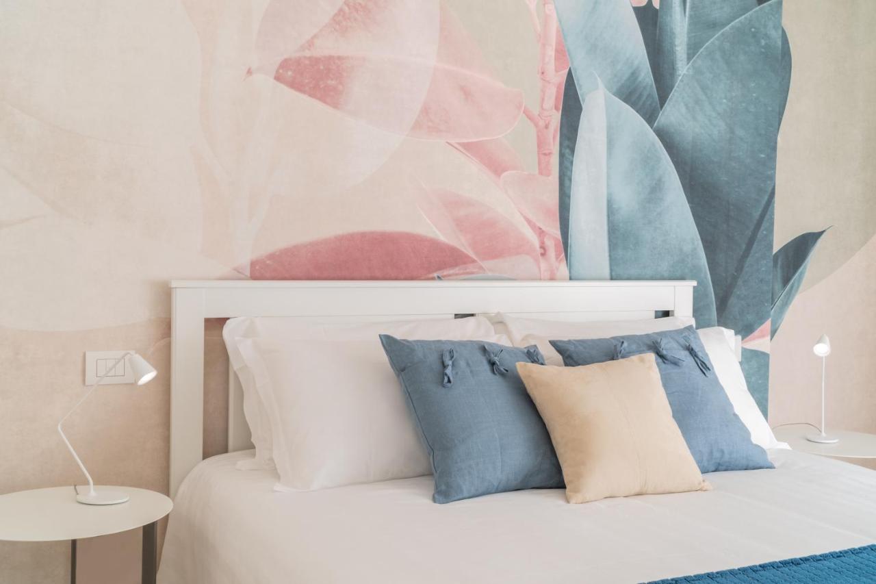 Brera Charming Apartments R&R Milan Bagian luar foto