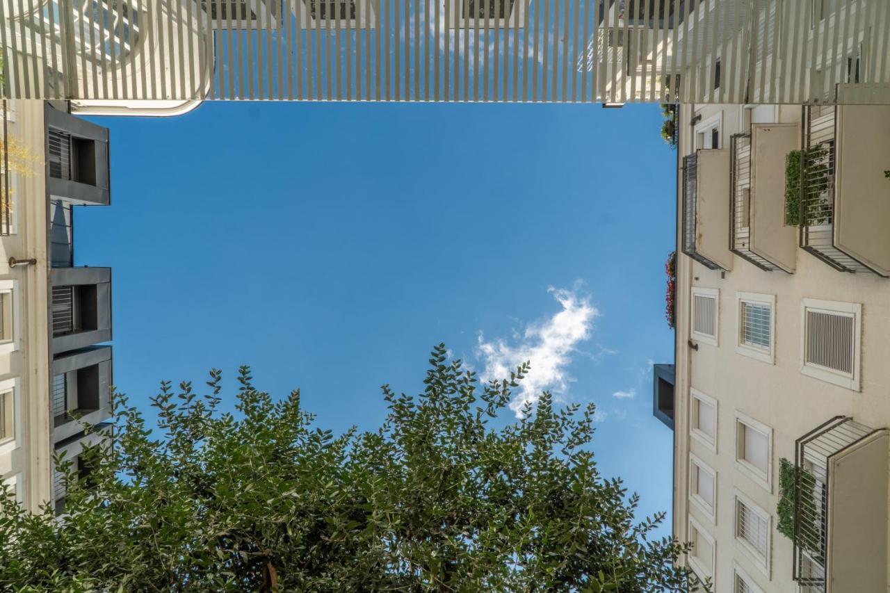 Brera Charming Apartments R&R Milan Bagian luar foto