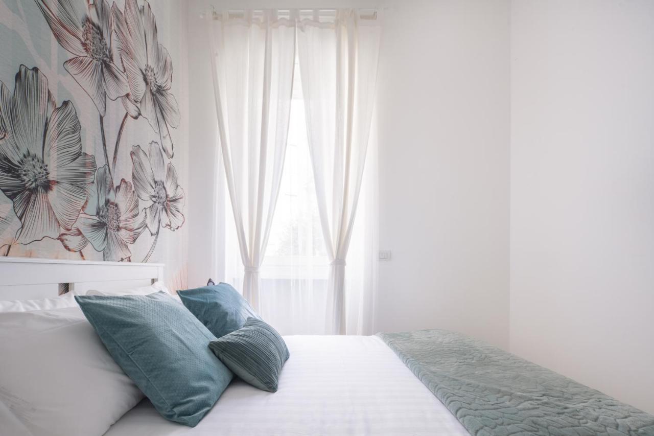 Brera Charming Apartments R&R Milan Bagian luar foto