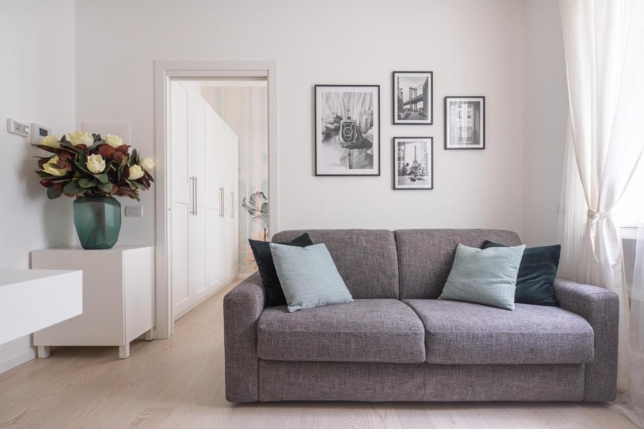 Brera Charming Apartments R&R Milan Bagian luar foto